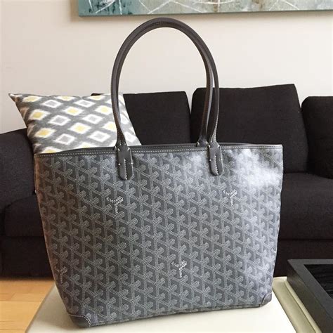 goyard shopper prices